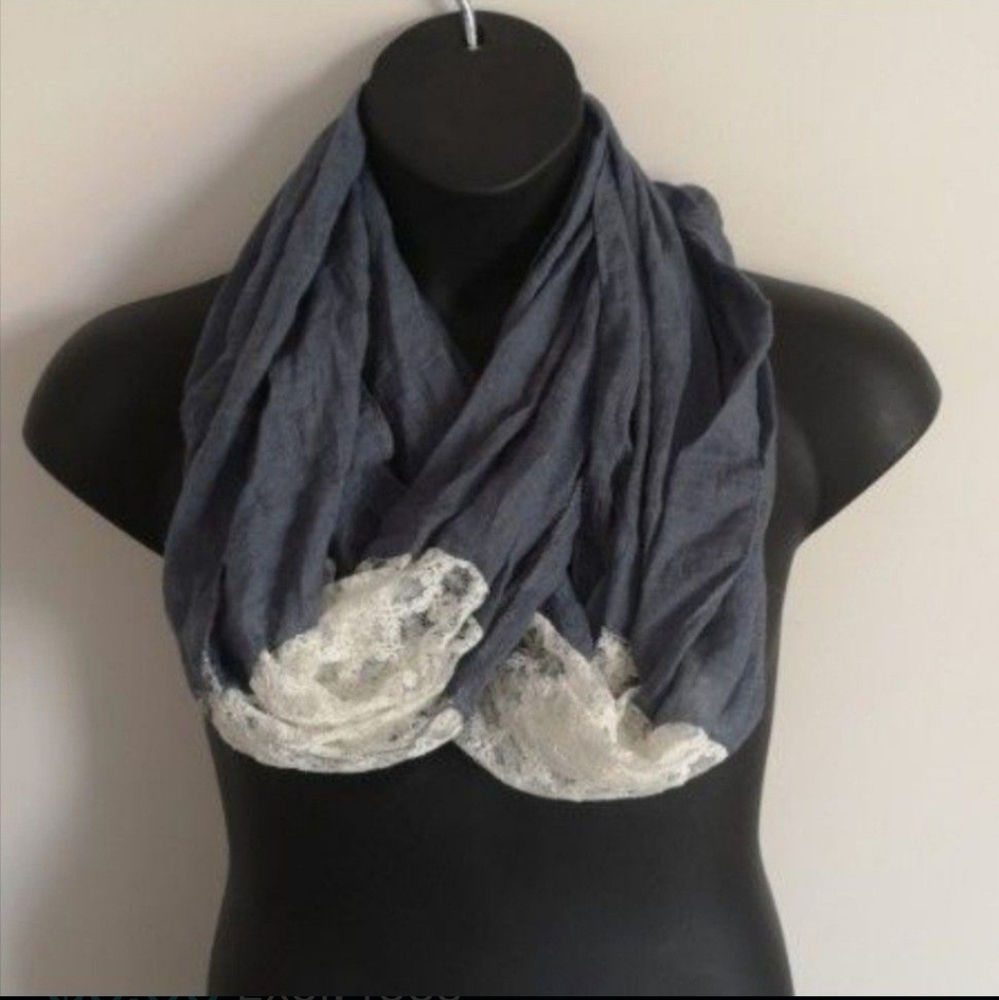 Infintiy Scarf